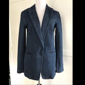 Michael Kors denim blazer w/ stretch!